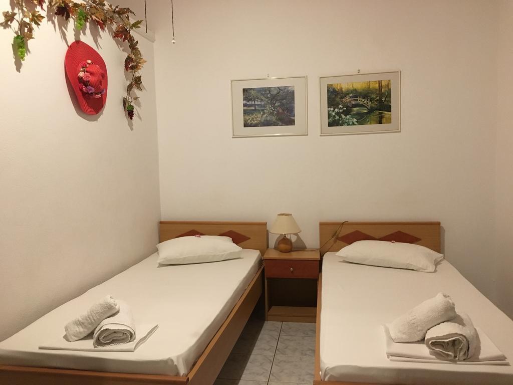 Armonia Central Loutra Edipsou  Pokoj fotografie